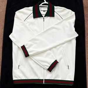 Gucci zip up sweater